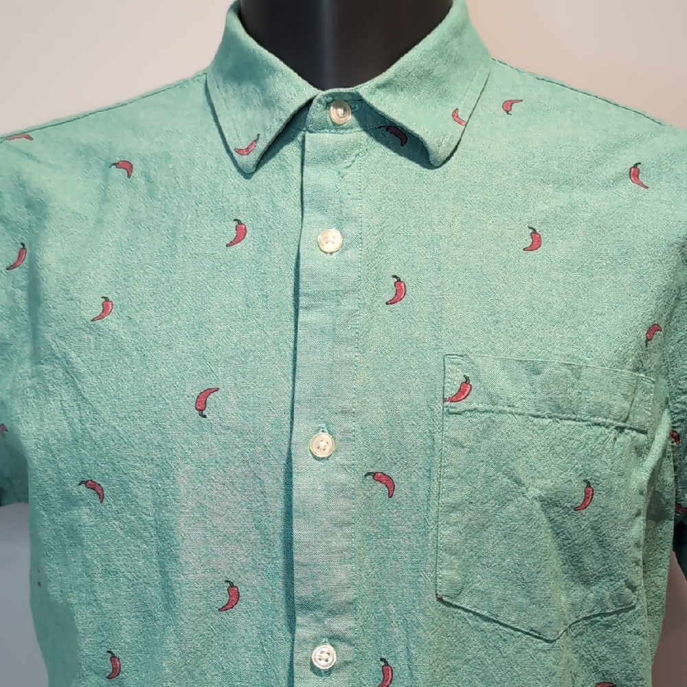 Urban Heritage Festival Green Chili Pepper Print Button Front Shirt Size Large